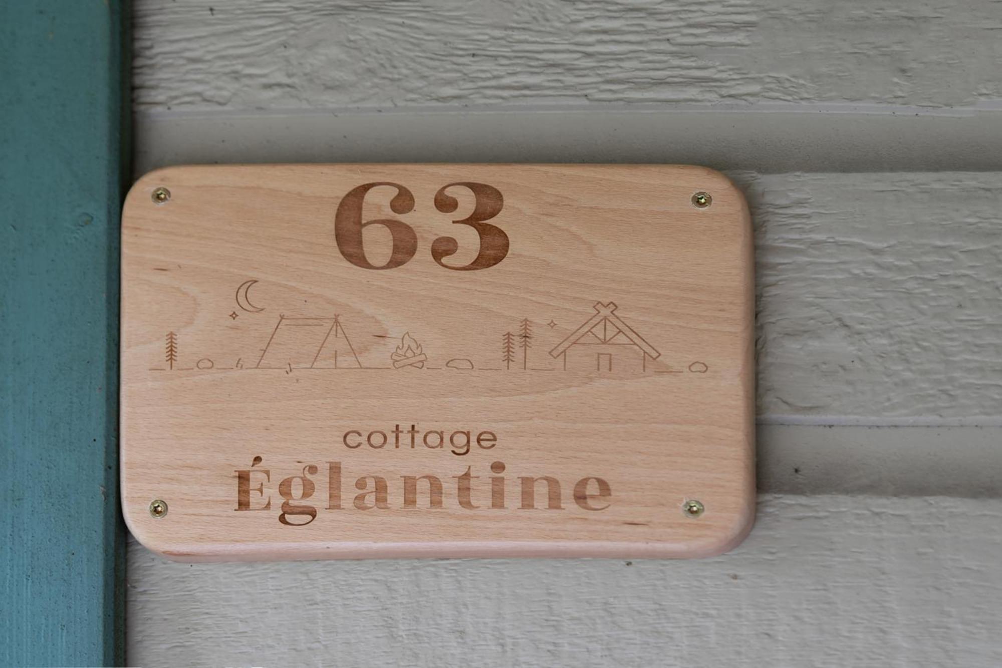 Camping Le Mont Libre - Cottage & Espace Nature - Gannat Zewnętrze zdjęcie