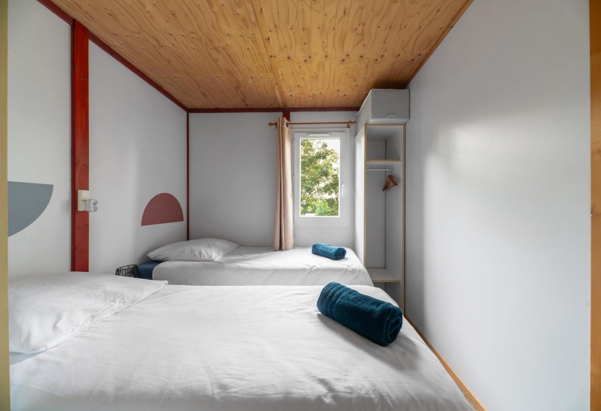 Camping Le Mont Libre - Cottage & Espace Nature - Gannat Zewnętrze zdjęcie