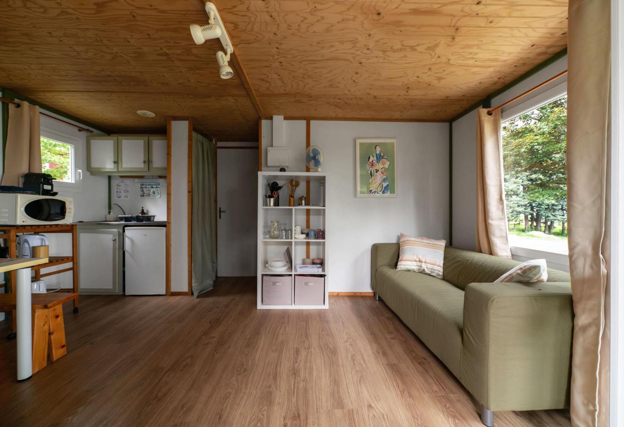 Camping Le Mont Libre - Cottage & Espace Nature - Gannat Zewnętrze zdjęcie