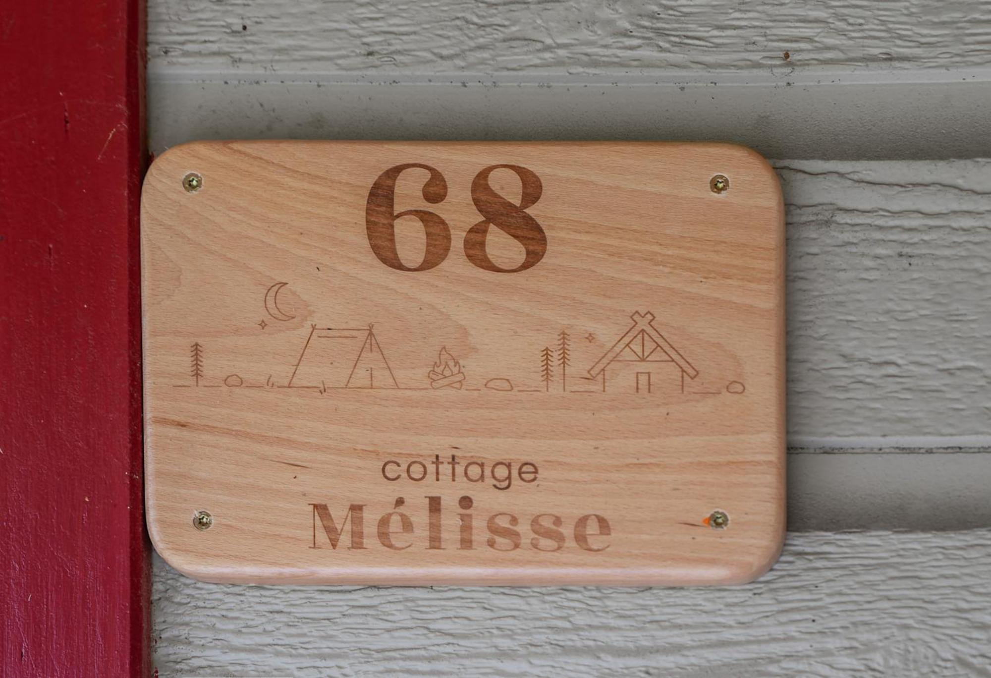 Camping Le Mont Libre - Cottage & Espace Nature - Gannat Zewnętrze zdjęcie