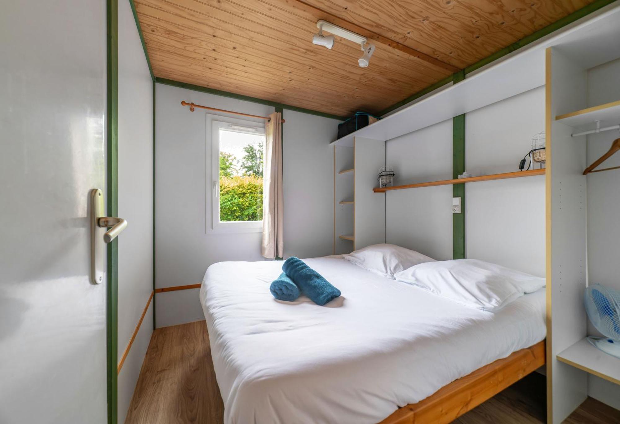 Camping Le Mont Libre - Cottage & Espace Nature - Gannat Zewnętrze zdjęcie