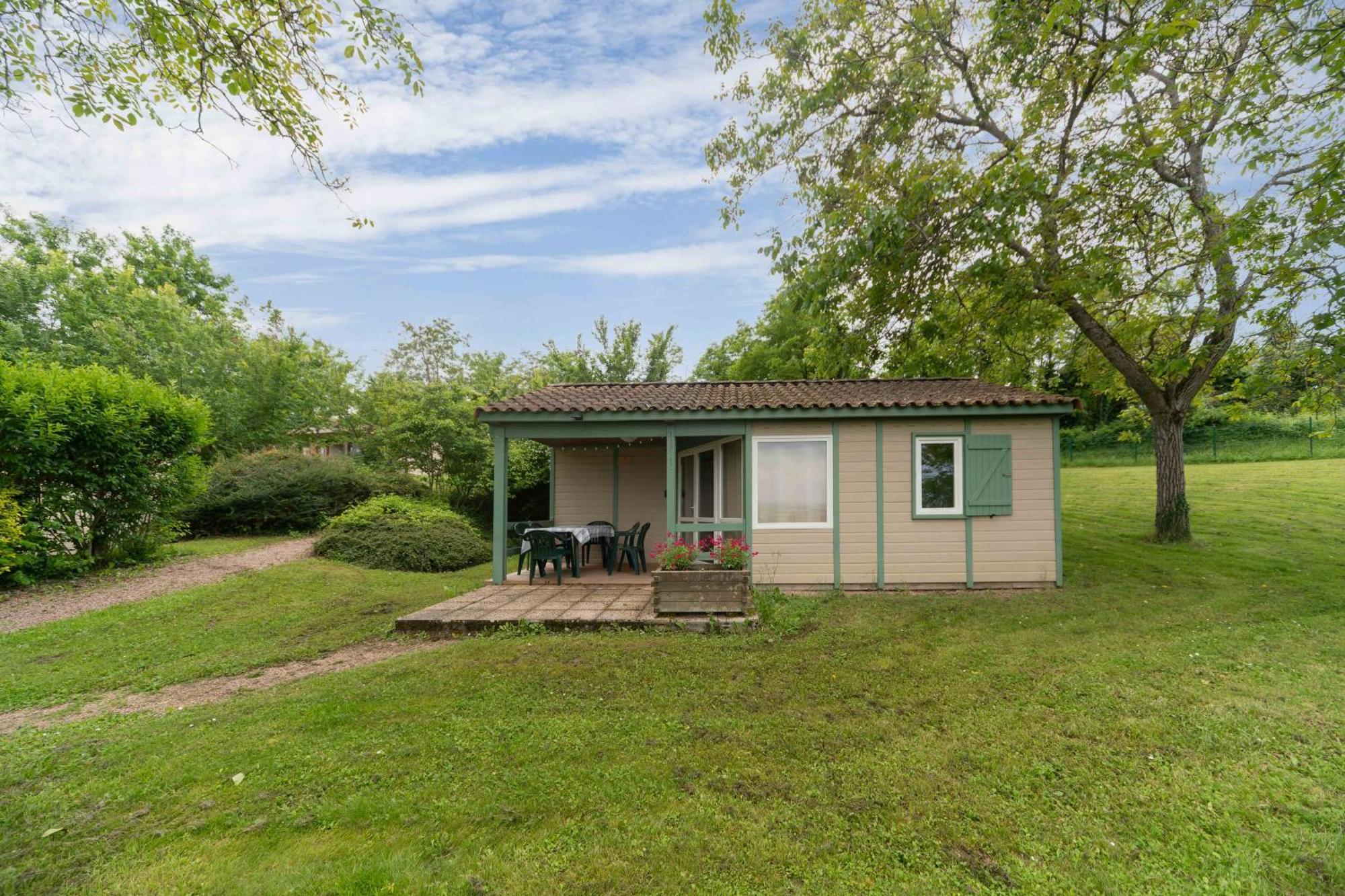 Camping Le Mont Libre - Cottage & Espace Nature - Gannat Zewnętrze zdjęcie
