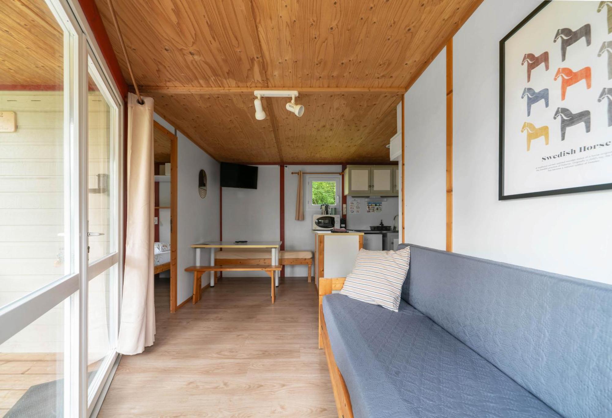 Camping Le Mont Libre - Cottage & Espace Nature - Gannat Zewnętrze zdjęcie